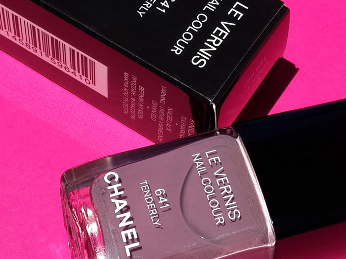 Rêverie Parisienne : le vernis Tenderly de Chanel