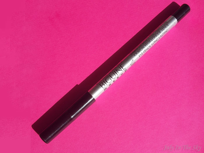 blog beauté make up of the day canicule lagon crayon yeux longue tenue biguine