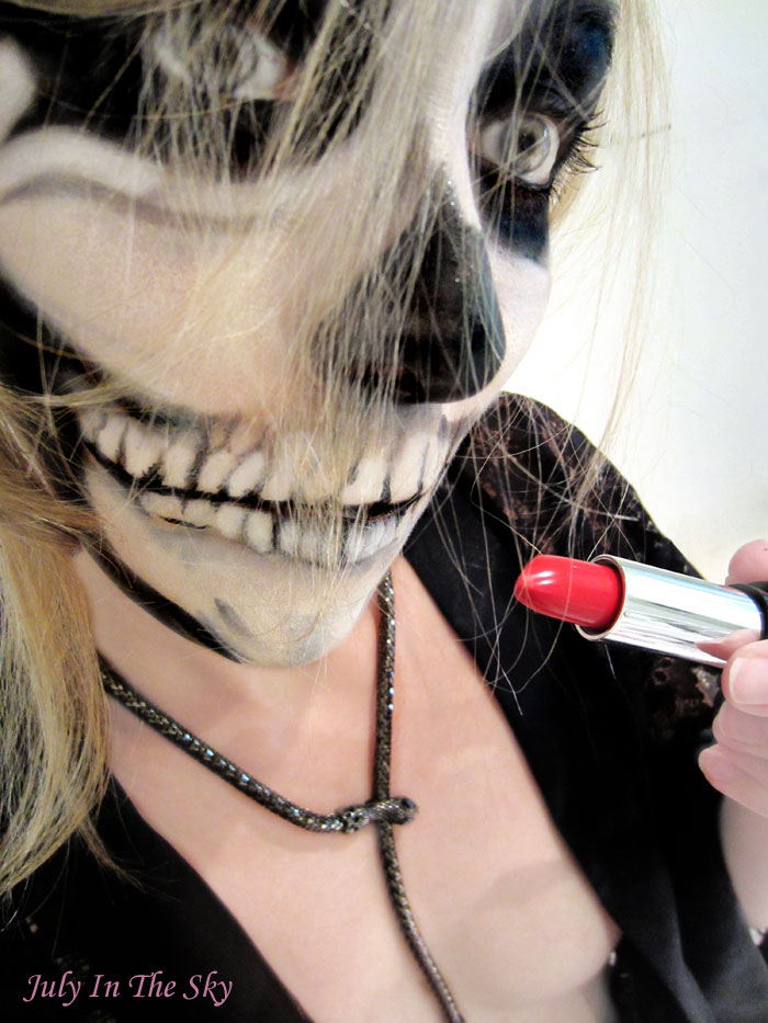 blog beaute make up halloween squelette skeleton undead zombie beauty blogger barbie