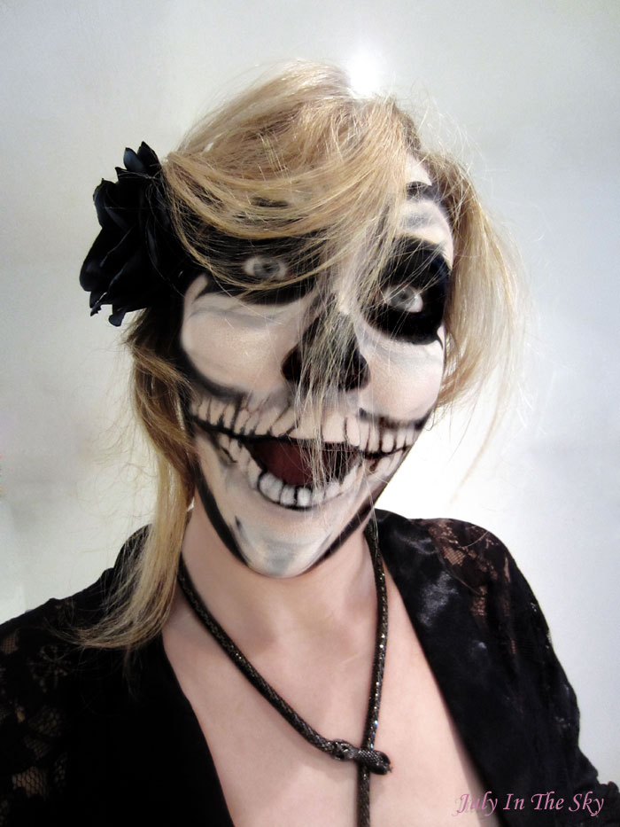 blog beaute make up halloween squelette skeleton undead zombie beauty blogger barbie