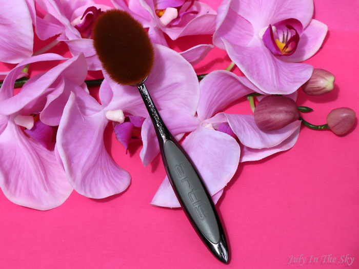 blog beauté Artis Oval 7 Brush