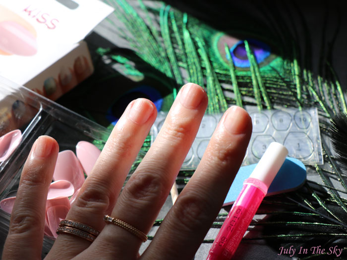 blog beauté manucure kiss gel fantasy faux-ongles avis tutoriel