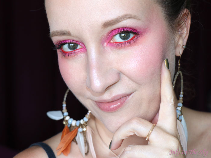 Monday Shadow Challenge : Water Fuchsia