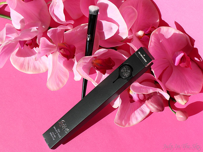 blog beauté avis pinceau Kat Von D Lock-it Edge Concealer Brush