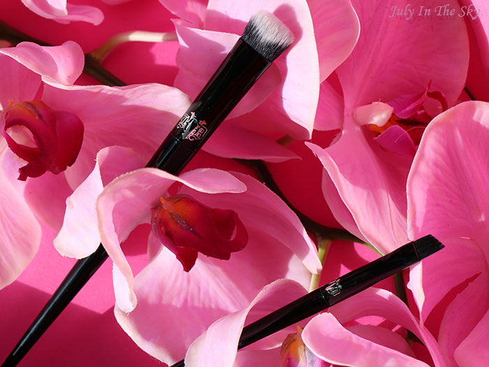 blog beauté avis pinceau Kat Von D Lock-it Edge Concealer Brush Powder Brow