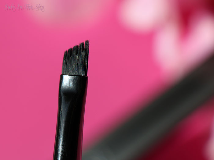 blog beauté avis pinceau Kat Von D Powder Brow Brush