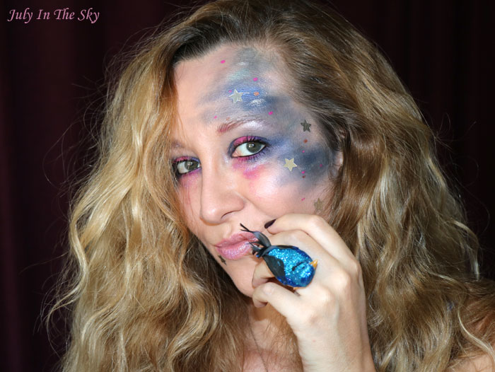 July In The Sky : blog beauté monday shadow challenge galaxy blue